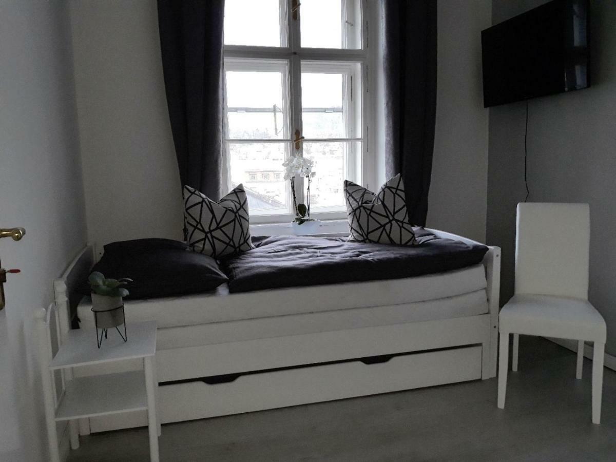 Seeblick Apartment/Zimmer グムンデン エクステリア 写真
